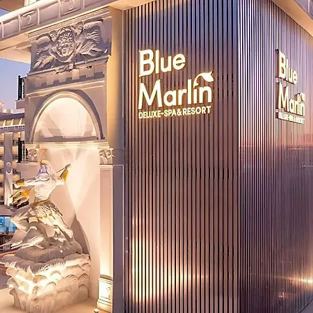 Blue Marlin Deluxe & 5*