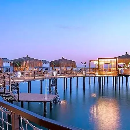 Blue Marlin Deluxe & 5*