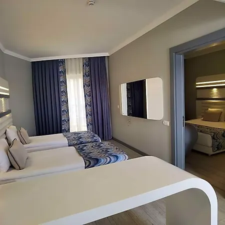 Blue Marlin Deluxe & Hotel
